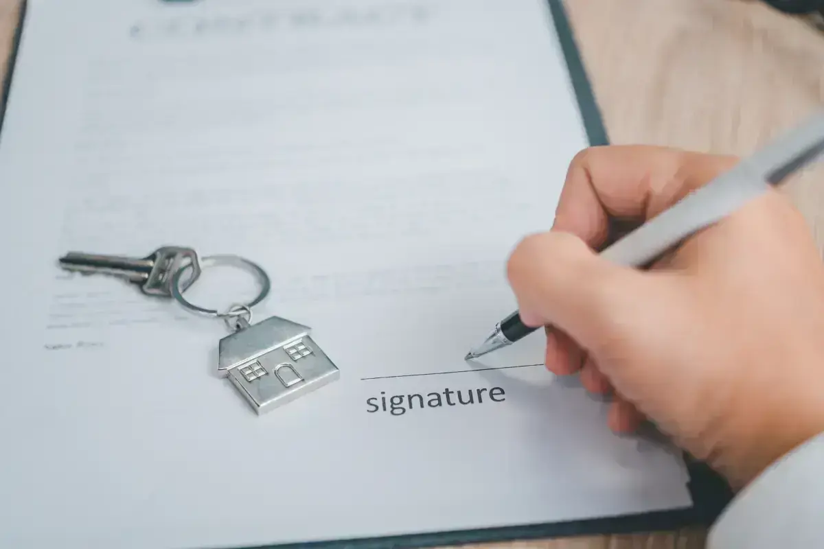 Comprendre le contrat de réservation avant de signer en VEFA