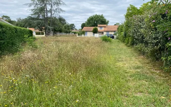 Terrain à partir de 430m² à Saint-Médard-en-Jalles à Saint-Médard-en-Jalles