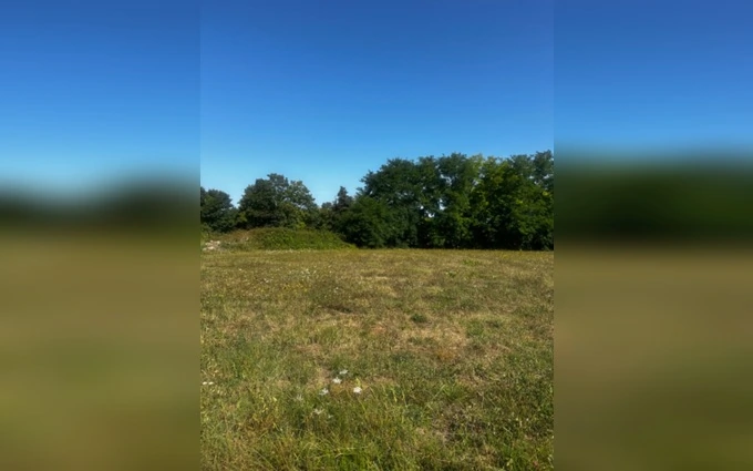 Terrain à partir de 800m² à Lapouyade à Lapouyade