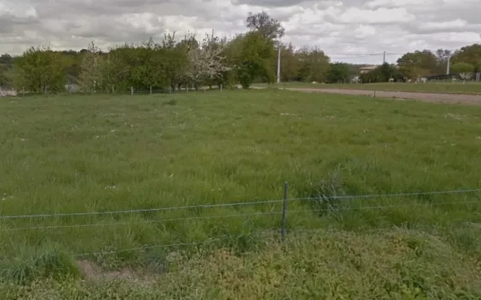 Terrain à partir de 1019m² à Montlieu-la-Garde à Montlieu-la-Garde (17210)