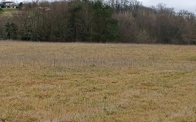 Terrain à partir de 1028m² à Verteillac à Verteillac