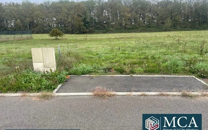 Terrain à partir de 678m² à cazères-sur-l'adour à Cazères-sur-l'Adour (40270)