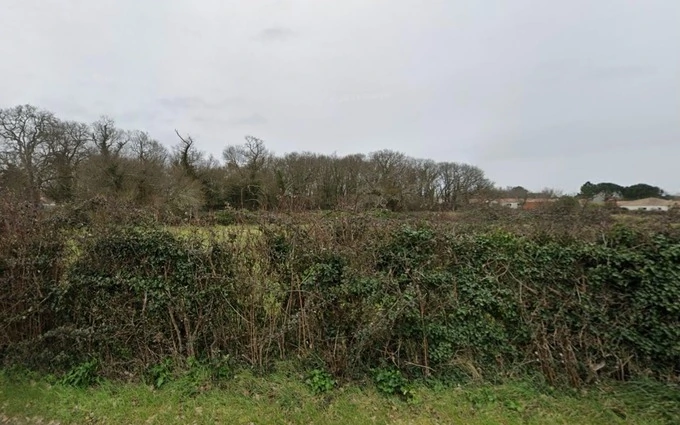 Terrain à partir de 500m² à étaules à Étaules