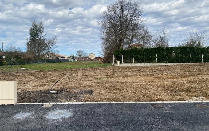 Terrain à partir de 600m² à landiras à Landiras (33720)