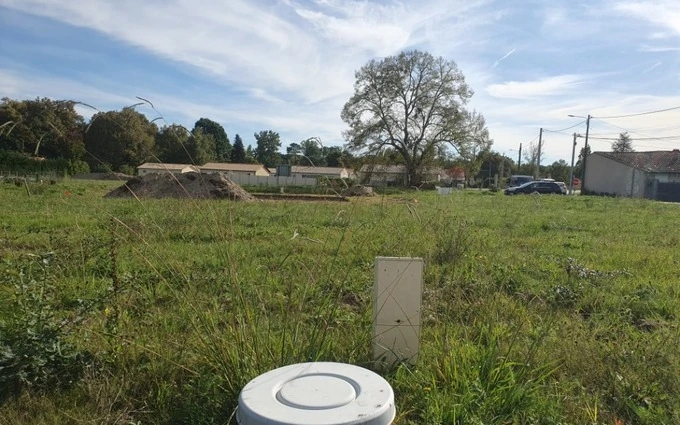 Terrain à partir de 645m² à marcenais à Marcenais (33620)