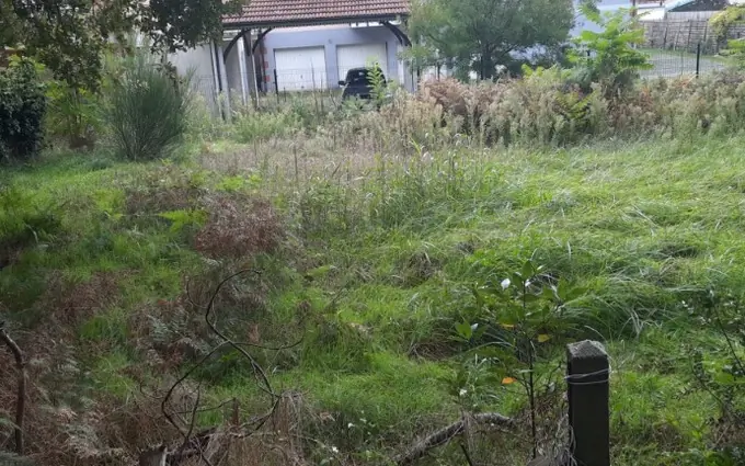 Terrain à partir de 1000m² à lugos à Lugos (33830)