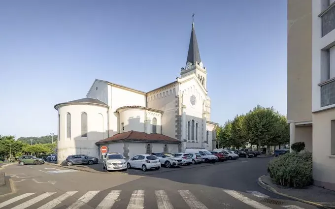 Ô'rives à L'Étrat