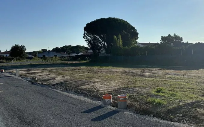 Terrain à partir de 300m² à vaux-sur-mer à Vaux-sur-Mer