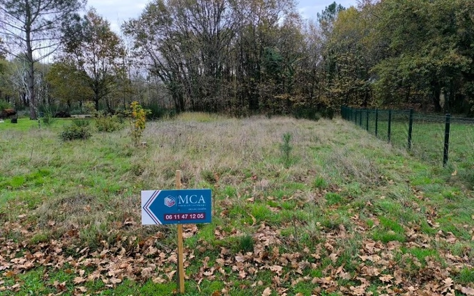 Terrain à partir de 550m² à bussac-forêt à Bussac-Forêt