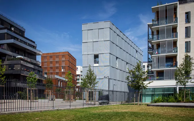 Polygone & opaline à Colombes (92700)