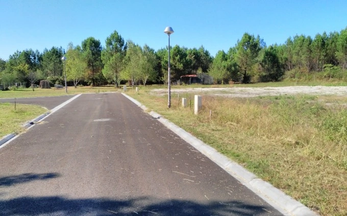 Terrain à partir de 625m² à landiras à Landiras