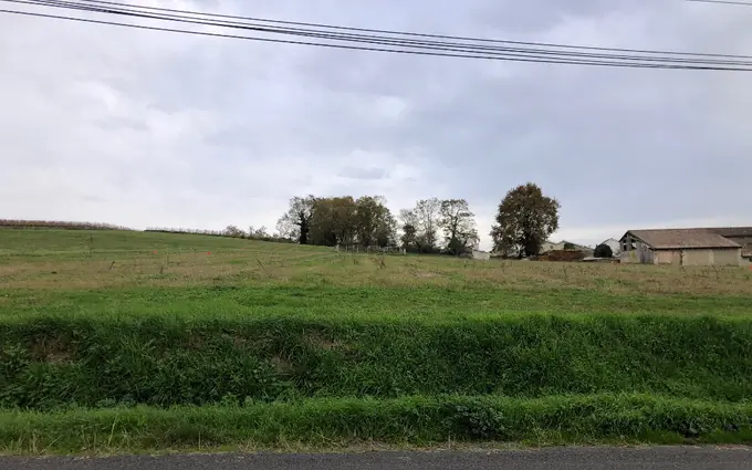 Terrain à partir de 553m² à saint-savin à Saint-Savin (33920)