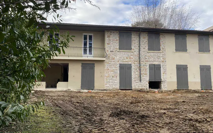 Écully réhabilitation à 15 min de lyon centre à Écully