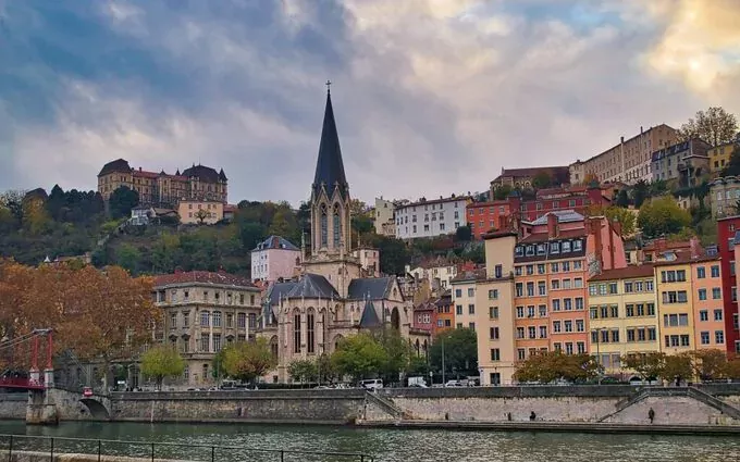 Côté saône à Neuville-sur-Saône