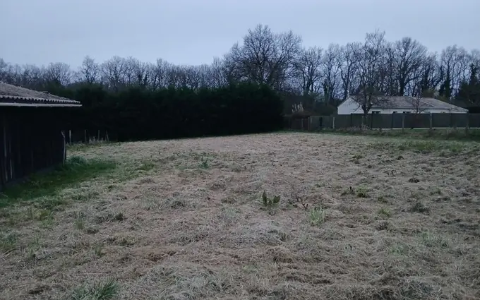 Terrain à partir de 1500m² à saint-genès-de-lombaud à Saint-Genès-de-Lombaud (33670)