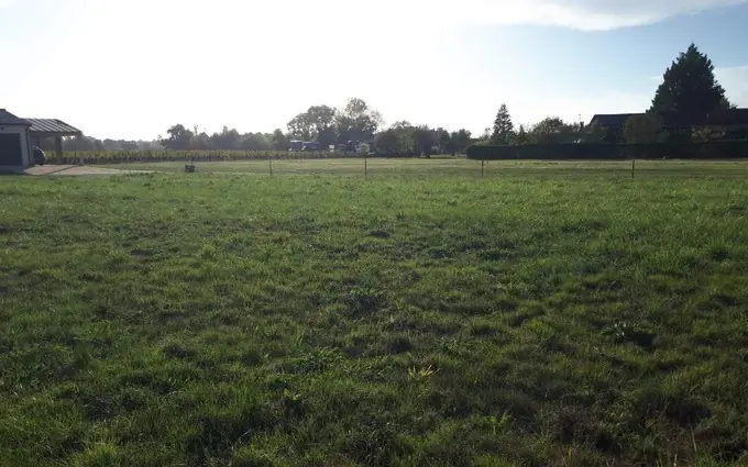 Terrain à partir de 493m² à brach à Brach (33480)