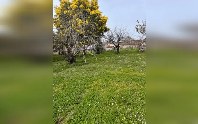 Terrain à partir de 394m² à saint-médard-de-guizières à Saint-Médard-de-Guizières