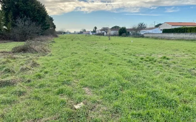 Terrain à partir de 509m² à le gua à Le Gua