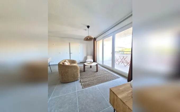 Les terrasses du colisée à Nîmes