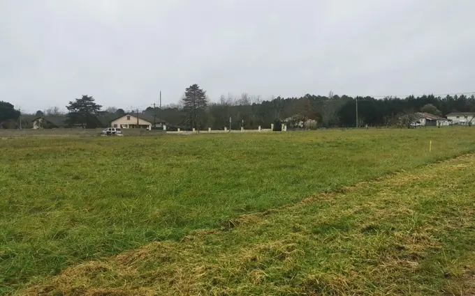 Terrain à partir de 1730m² à gajac à Gajac