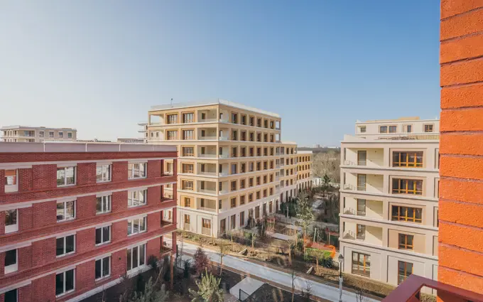 Esprit 24 à Dugny (93440)