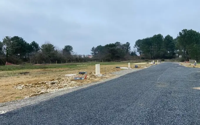 Terrain à partir de 700m² à verdelais à Verdelais (33490)