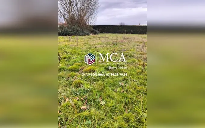 Terrain à partir de 691m² à sainte-colombe-en-bruilhois à Sainte-Colombe-en-Bruilhois