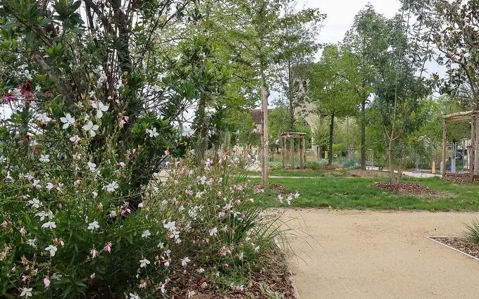 Parc université à Mantes-la-Ville