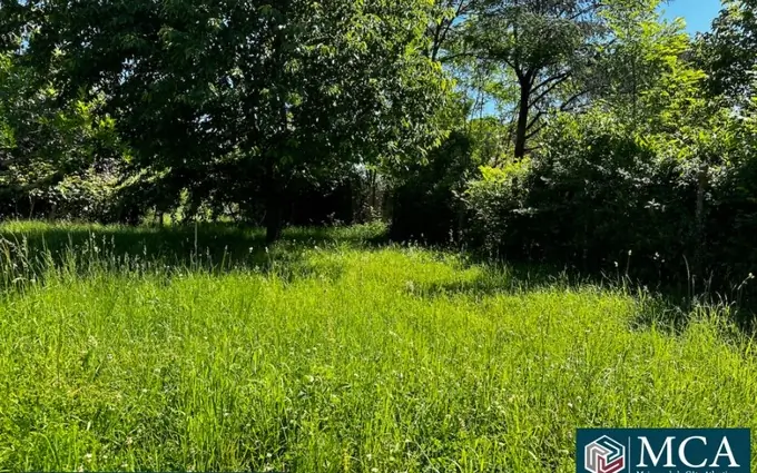 Terrain à partir de 600m² à branne à Branne (33420)