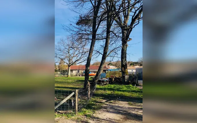 Terrain à bâtir à Lesparre-Médoc à Lesparre-Médoc (33340)