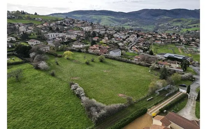 Joli bocage à Sourcieux-les-Mines