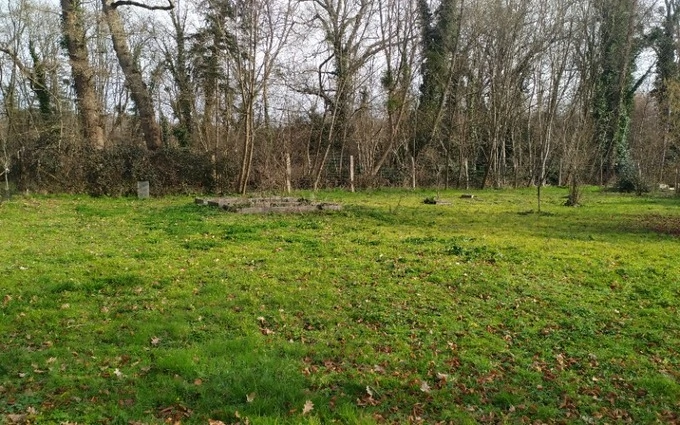 Terrain à bâtir à Roaillan à Roaillan (33210)