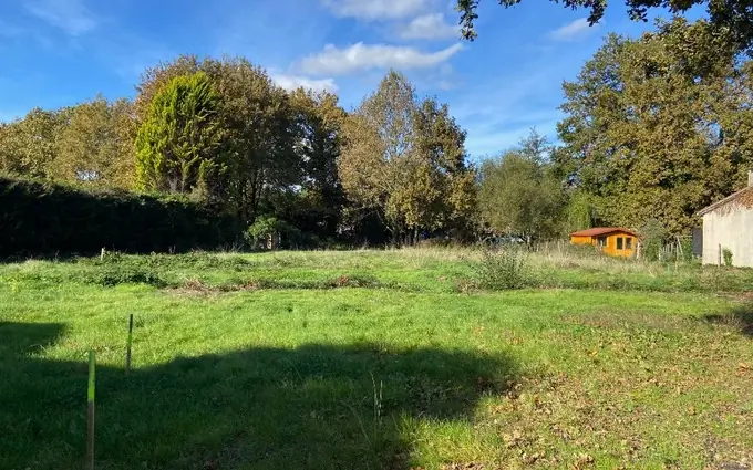 Terrain à partir de 493m² à brach à Brach (33480)