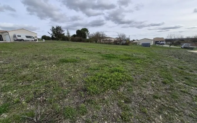 Terrain à partir de 750m² à salles-d'angles à Salles-d'Angles