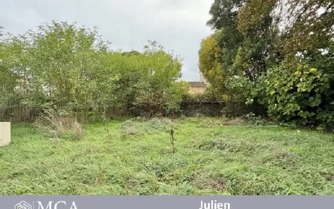 Terrain à partir de 500m² à saint-germain-du-puch à Saint-Germain-du-Puch