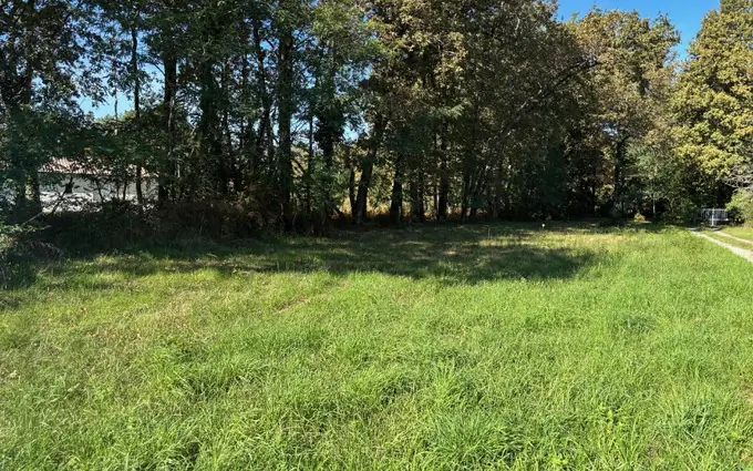 Terrain à partir de 880m² à saint-sauveur à Saint-Sauveur (33250)