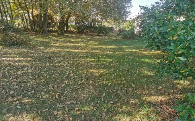 Terrain à partir de 702m² à Fargues à Fargues (33210)