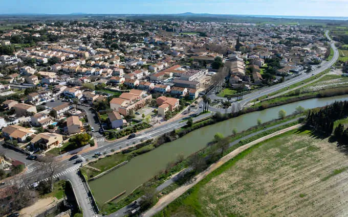 Rives du canal à Portiragnes