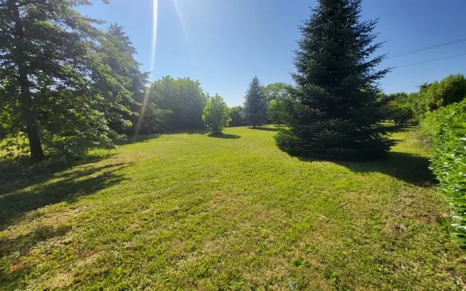 Terrain à partir de 2135m² à Cours-de-Pile à Cours-de-Pile (24520)