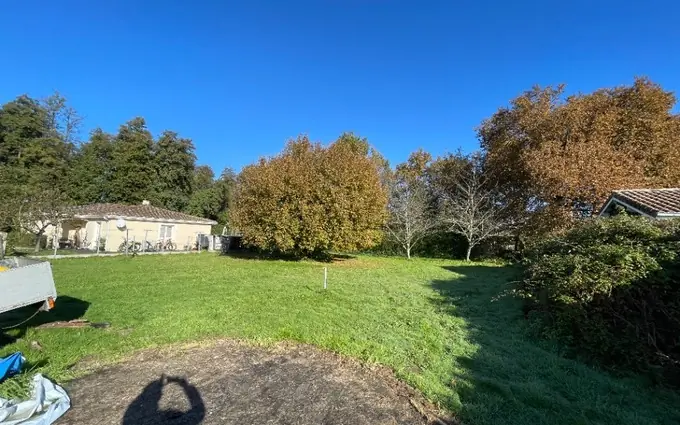 Terrain à partir de 490m² à Martillac à Martillac