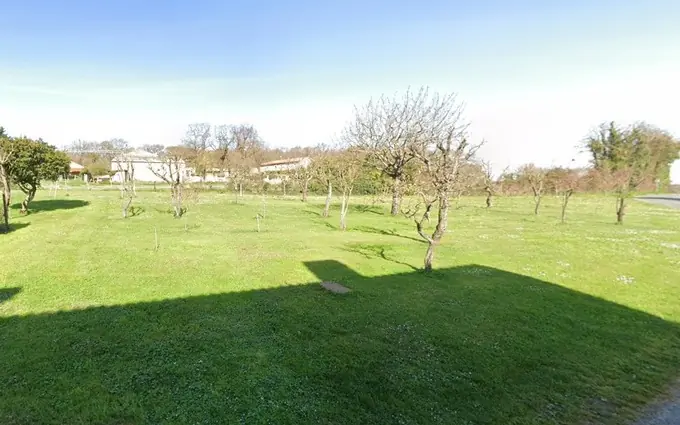 Terrain à partir de 680m² à Le Gua à Le Gua (17600)
