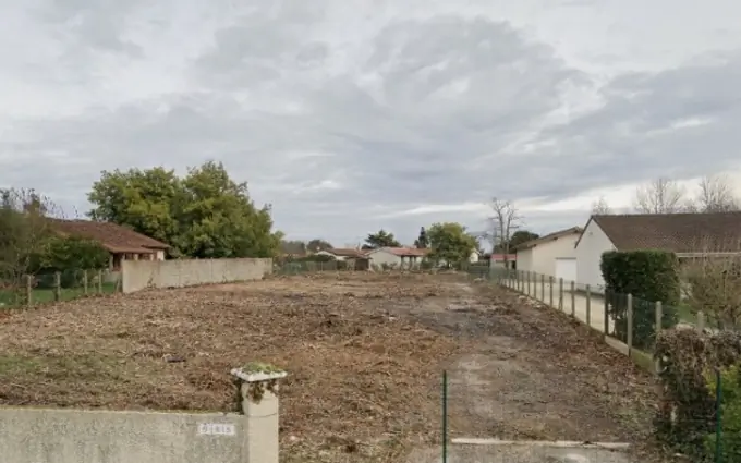 Terrain à partir de 586m² à Vayres à Vayres (33870)