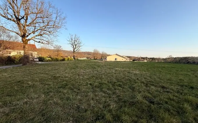 Terrain à partir de 1650m² à Saint-Nexans à Saint-Nexans