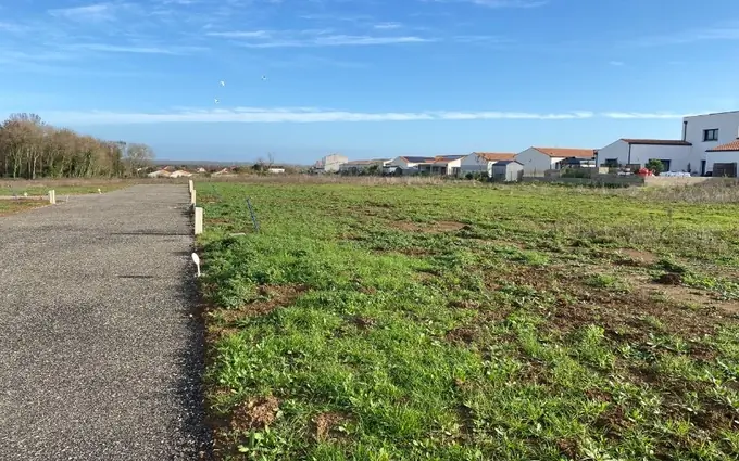 Terrain à partir de 353m² à Port-des-Barques à Port-des-Barques (17730)