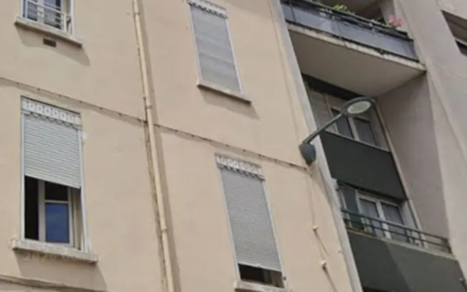 Villeurbanne secteur Flachet à 100m du métro A à Villeurbanne