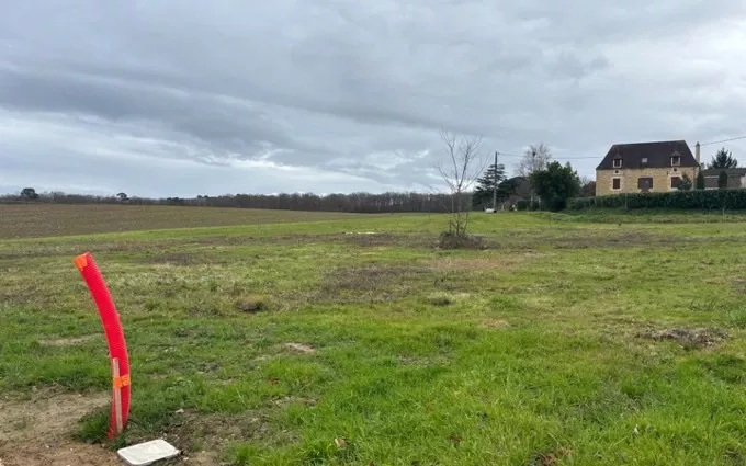 Terrain à bâtir à Saint-Agne à Saint-Agne (24520)