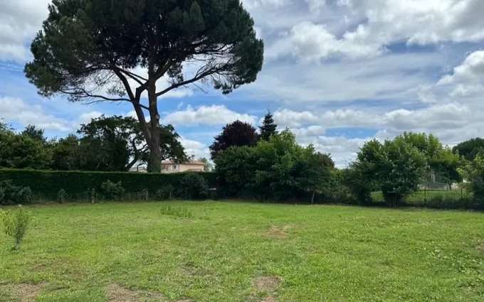 Terrain à partir de 700m² à Saucats à Saucats (33650)