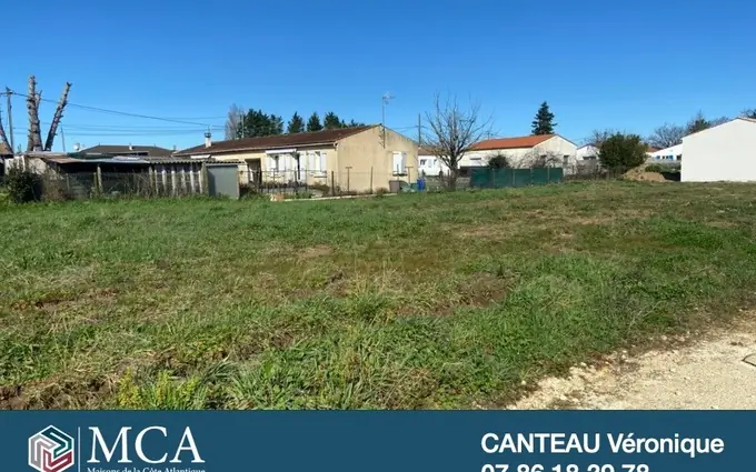 Terrain à partir de 509m² à Le Gua à Le Gua (17600)