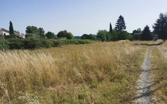 Terrain à partir de 500m² à Portets à Portets (33640)