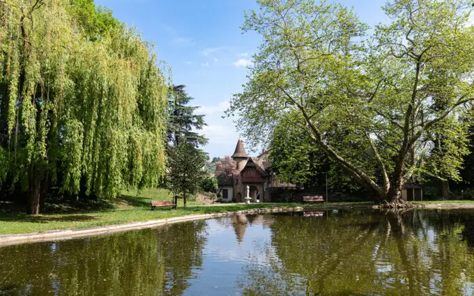Le Cèdre Bleu à Grigny
